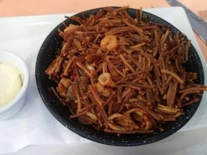 Plato de fideua en Reus